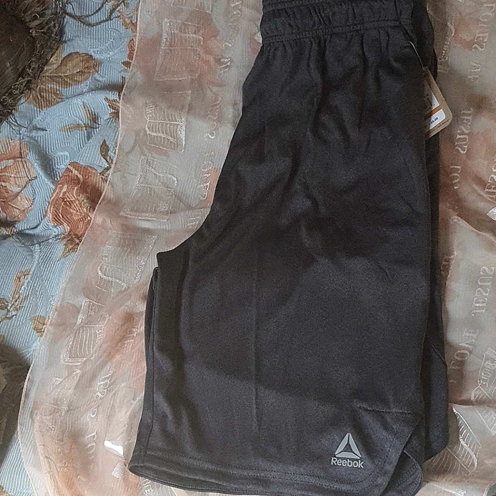 Mens short